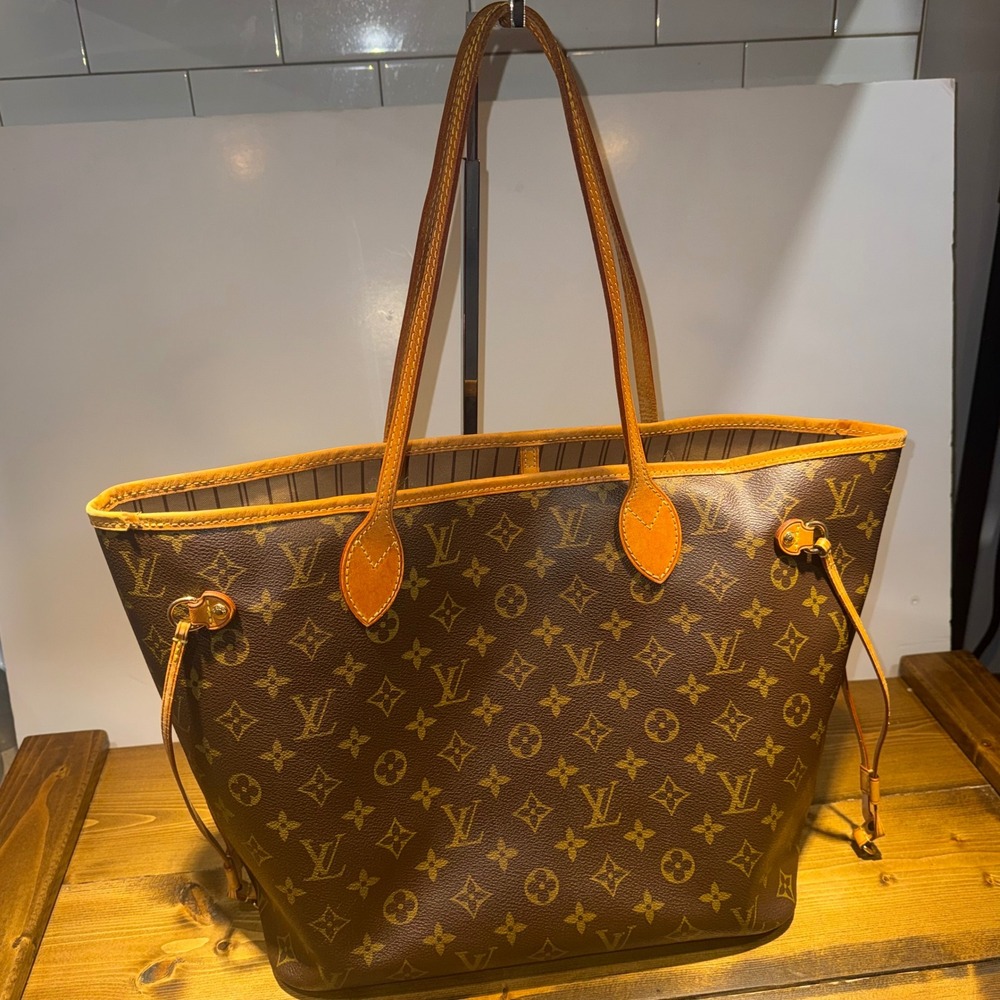 2008 Louis Vuitton Neverfull M/M Monogram Leather Trim Tote Shoulder Bag AR0068